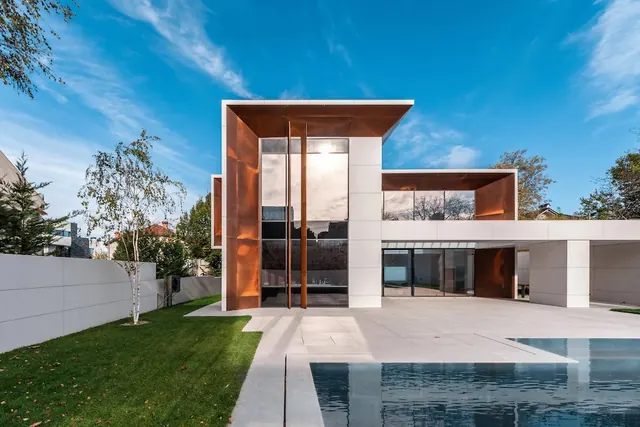 Modernist Residential Architecture with Pool