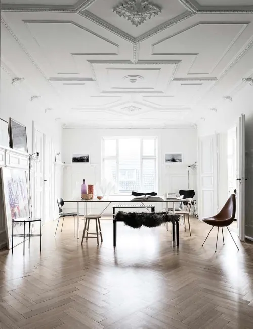 Minimalist Interior Gallery Space
