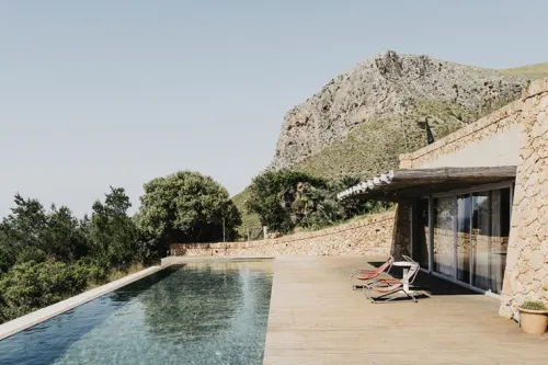 Outdoor Poolside Architecture