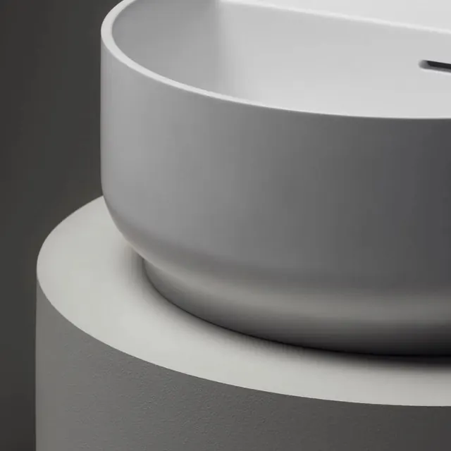 Minimalist Sink Product Shot