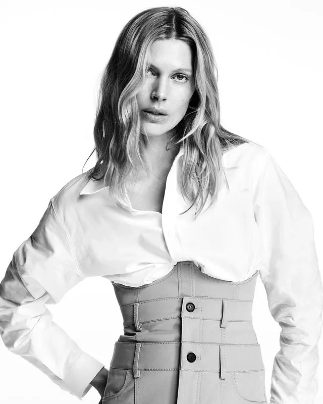 Black and White Fashion Portrait