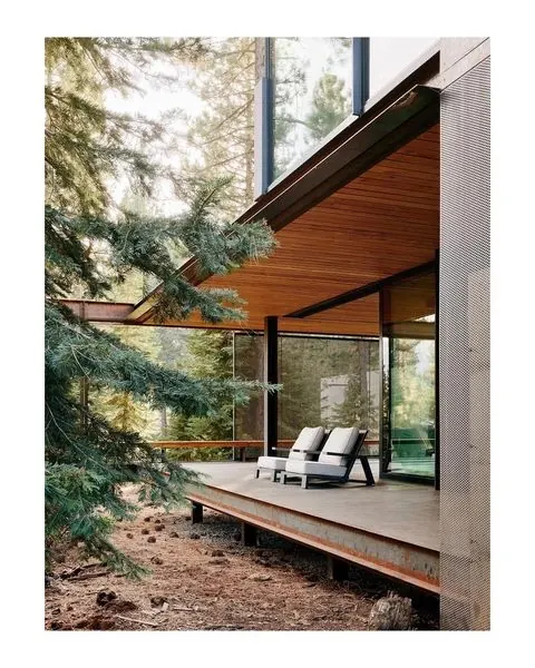 Modern Wood Cabin Exterior