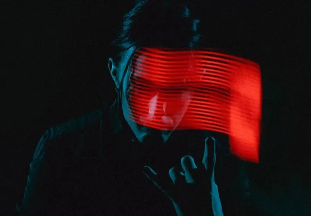 Red Glitch Portrait, dark-mode, abstract, dark