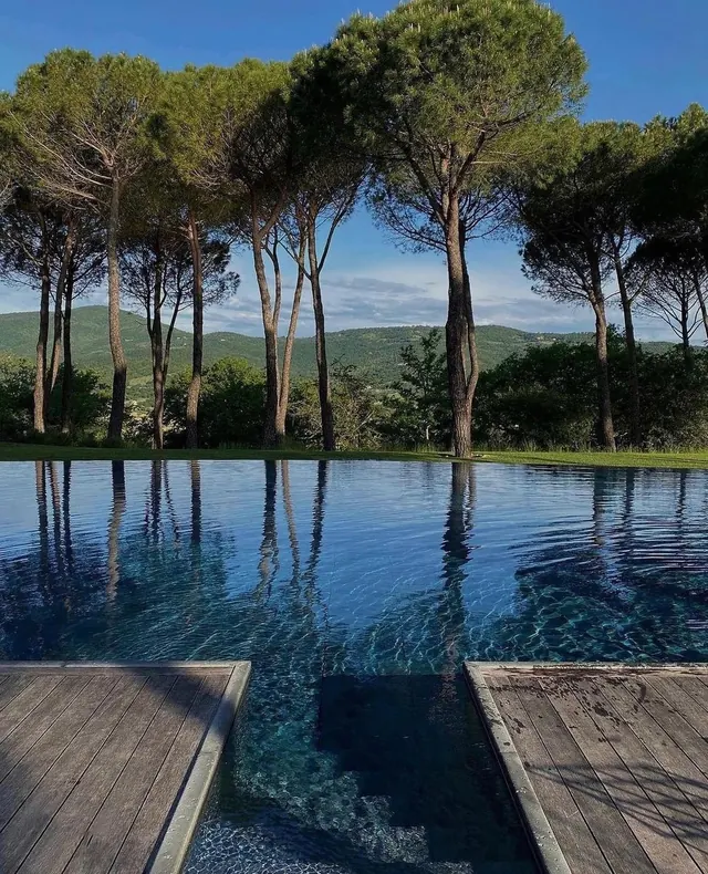 Infinity Pool with Mountain View