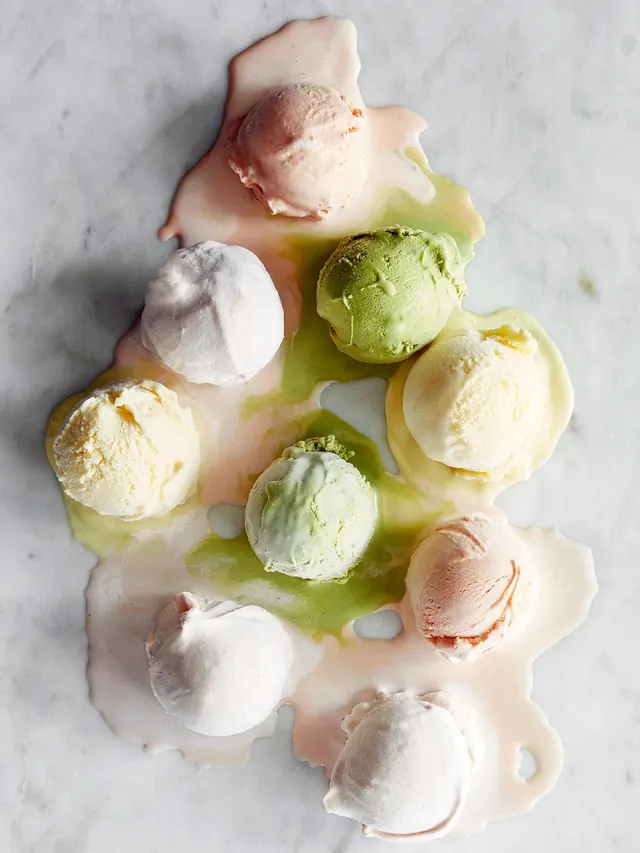 Overhead food styling with ice cream scoops on marble, photographic, minimal, pastel