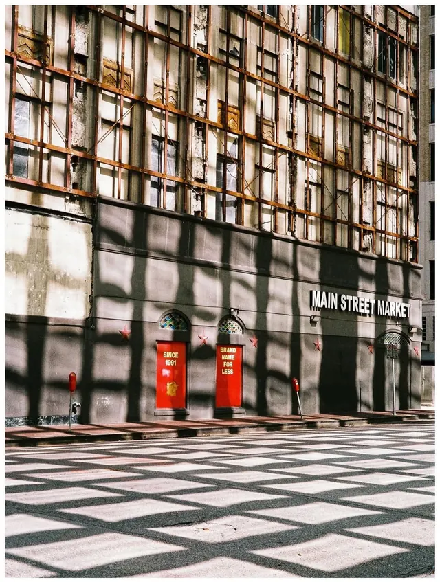 Architecture and Streetscape Photography
