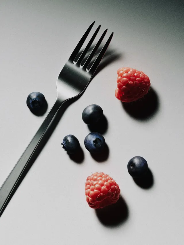 ShipTheWork 9/9 fruit photography renders (slide 3)