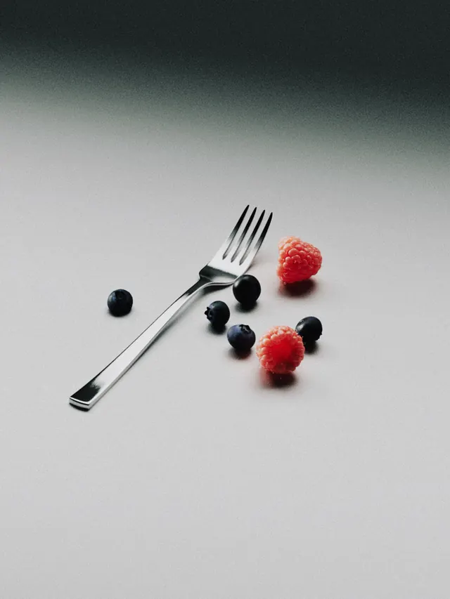 ShipTheWork 9/9 fruit photography renders (slide 4)