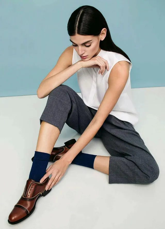 Minimalist fashion lookbook portrait, photographic, minimal, light