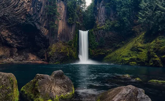 Toketee Falls landscape photograph, photographic, organic, cool