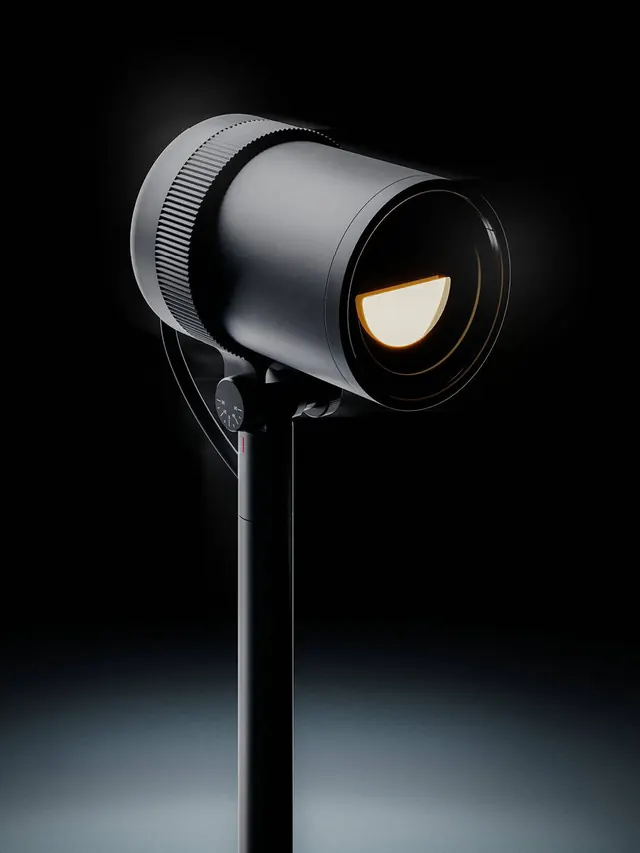 Studio Spotlight Lamp