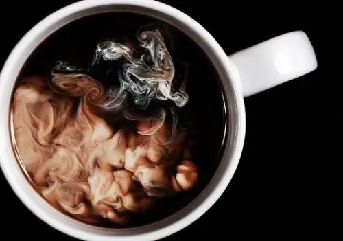 Coffee with Milk Pour