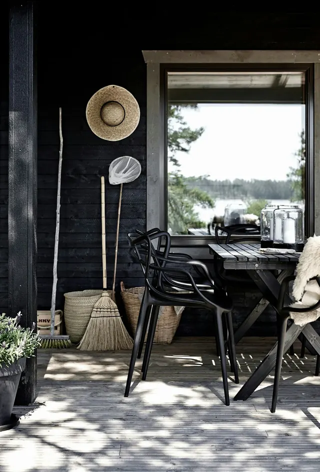 Outdoor Dining Area