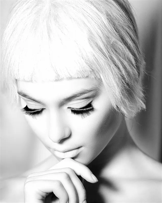 Black and white portrait with bangs, photographic, monochrome, monochrome