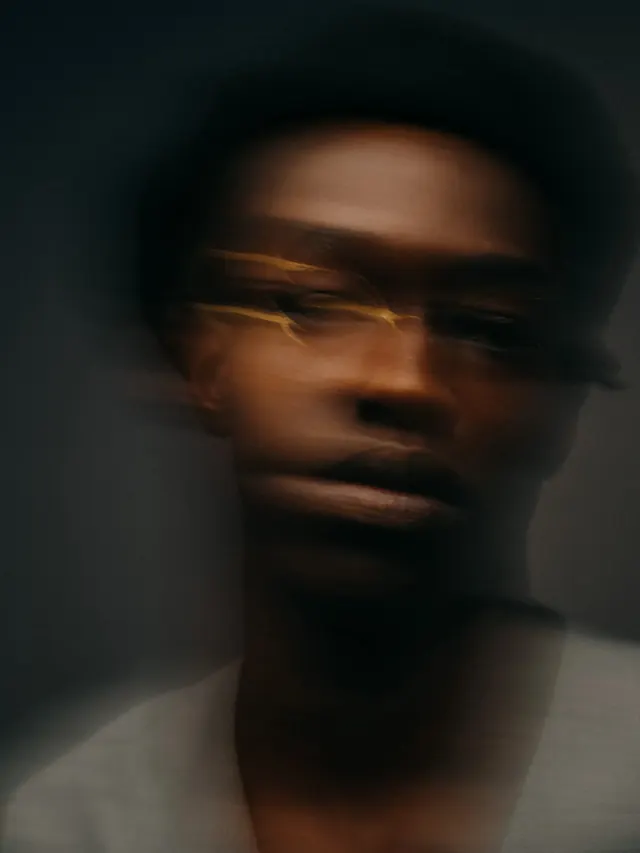 Nrnyyg5, photographic, vibrant