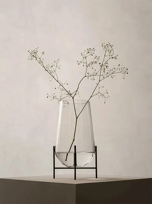 nydZZxk, photographic, muted