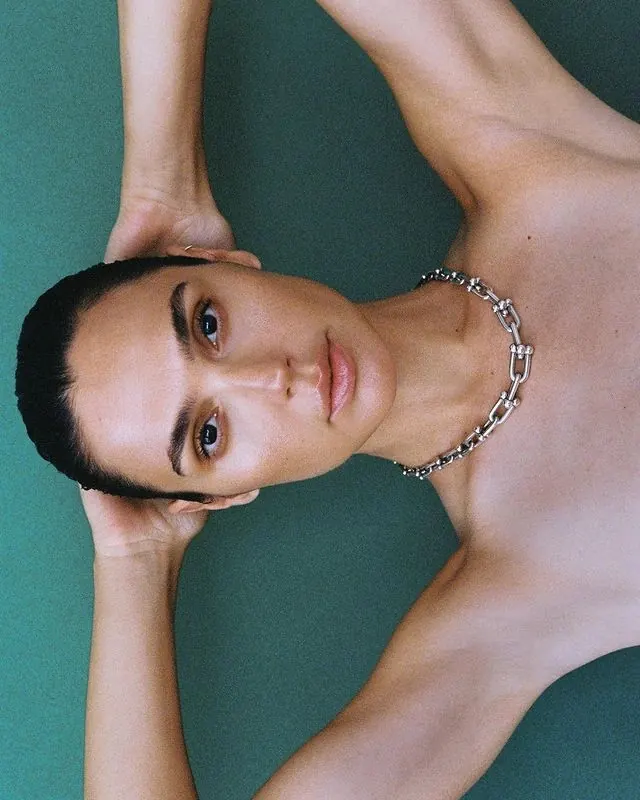 Silver chain necklace editorial portrait, editorial, minimal, cool