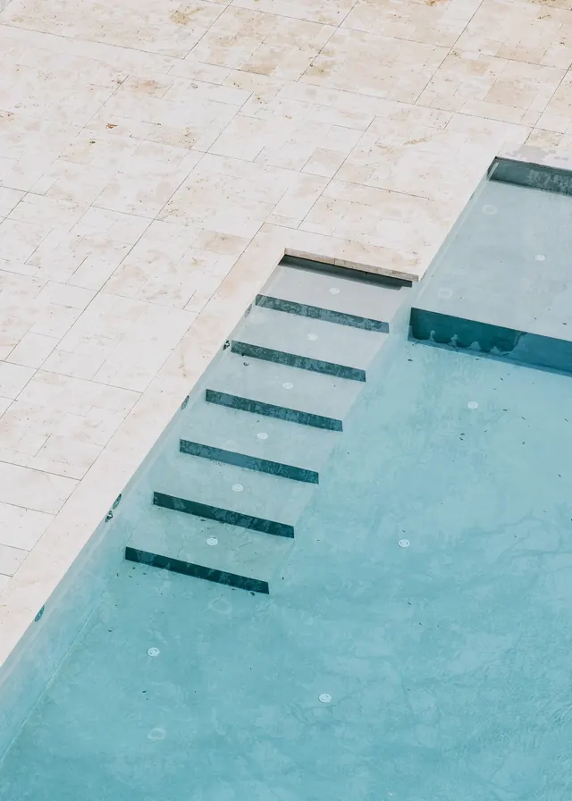 Minimal pool steps from above, minimal, photographic, light