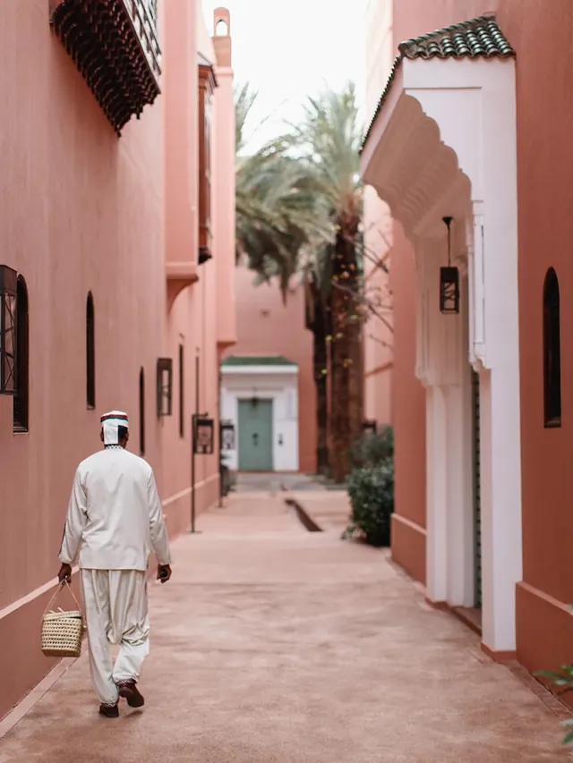 Quietude in Marrakech alley, minimal, photographic, warm
