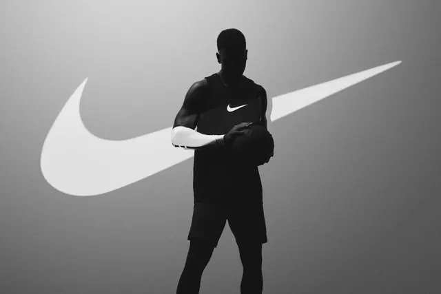Nike Swoosh Silhouette