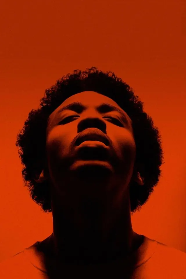 wjOXjD3, photographic, dark-mode, dark