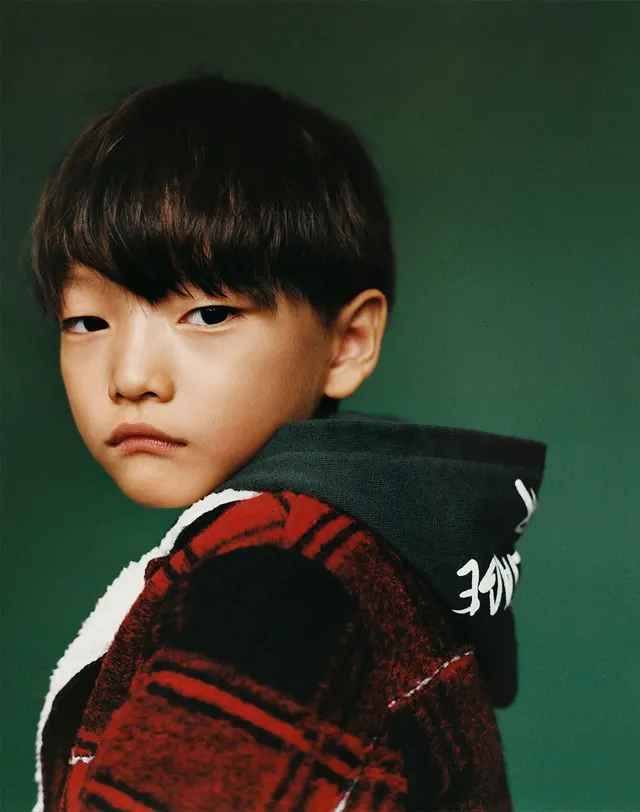 Zara Kids campaign portrait, photographic, dark