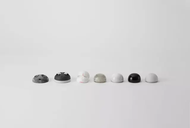 Hemispherical device mockup lineup, minimal, 3d-render, light