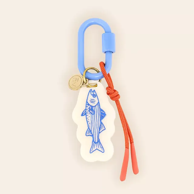 Fish keychain product mockup, minimal, illustrated, pastel