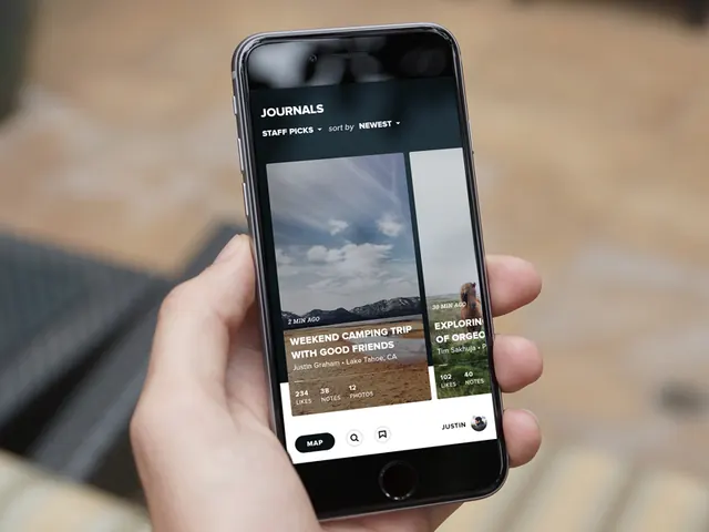 Editorial newsread mobile app, minimal, editorial, warm