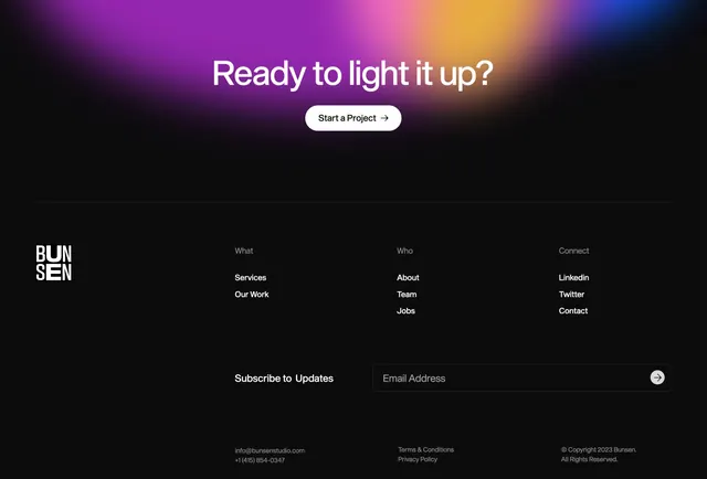 Bunsen footer with gradient CTA, minimal, dark-mode, dark