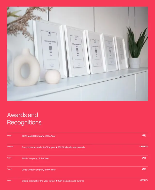 Reon home page awards and recognitions section, minimal, light-mode, light